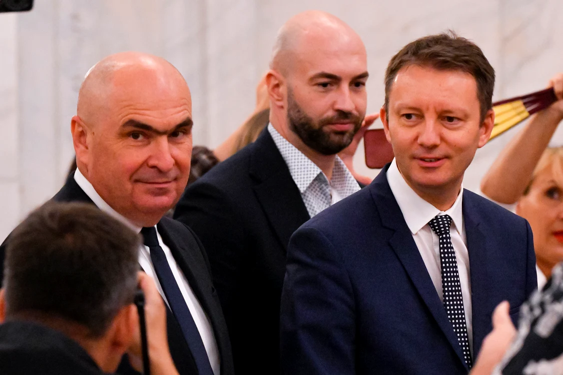 Liderii social-democrați îl numesc pe Siegfried Mureșan drept „micul Bolojan”