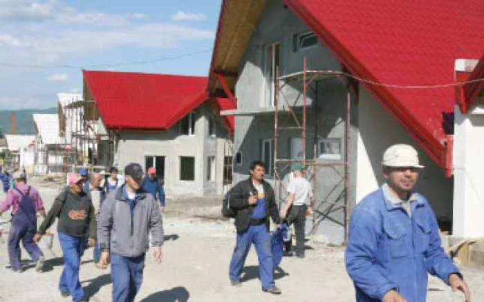 Construcţiile, în continuă scădere