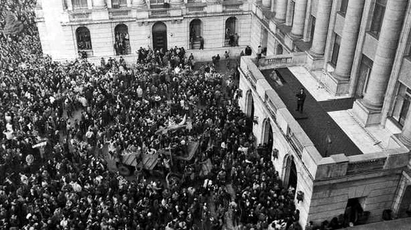 Un american specialist în strategie ne spune de ce a fost luată cu asalt, în decembrie 1989, tocmai clădirea CC al PCR jpeg