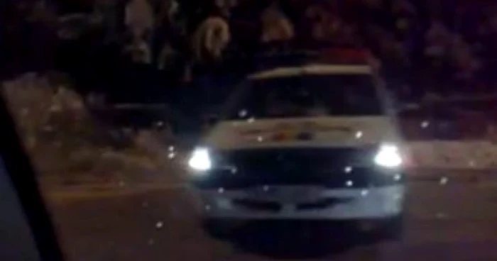 Braşov: Tupeu în Poiana Braşov. Pasionaţi de drift, îşi bat joc de un poliţist / VIDEO