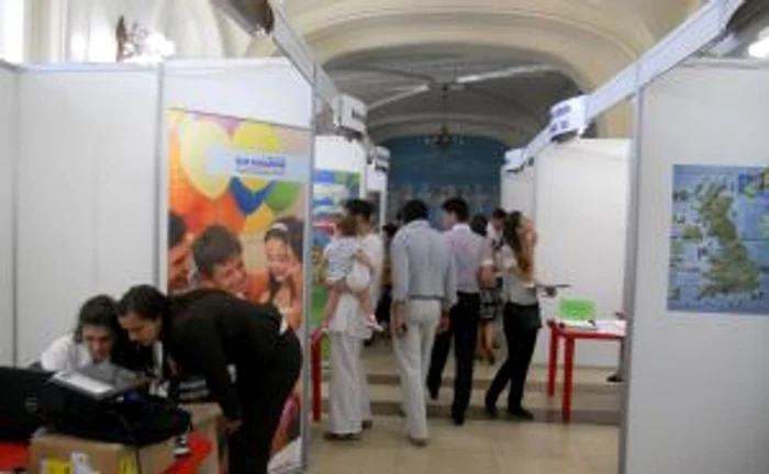 Târgul de joburi de la Universitatea „Cuza“