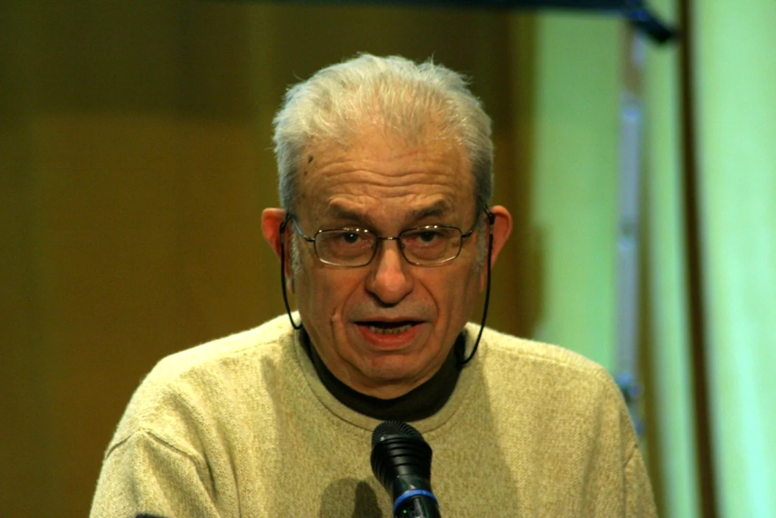 Radu Cosașu