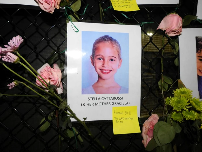 Stella Cattarossi o fetiţă de 7 ani a fost găsită de colegii tatălui ei pompier sub molozul clădiri rezidenţiale din Surfside Florida Foto via New York Post Freddy Hernandez/MEGA