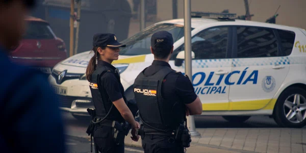 Politie Spania FOTO Rene Bonilla Shutterstock jpg