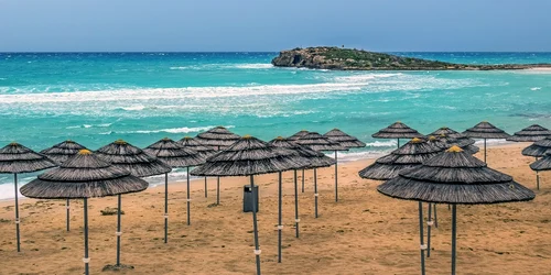 plaja foto pixabay 2 jpg