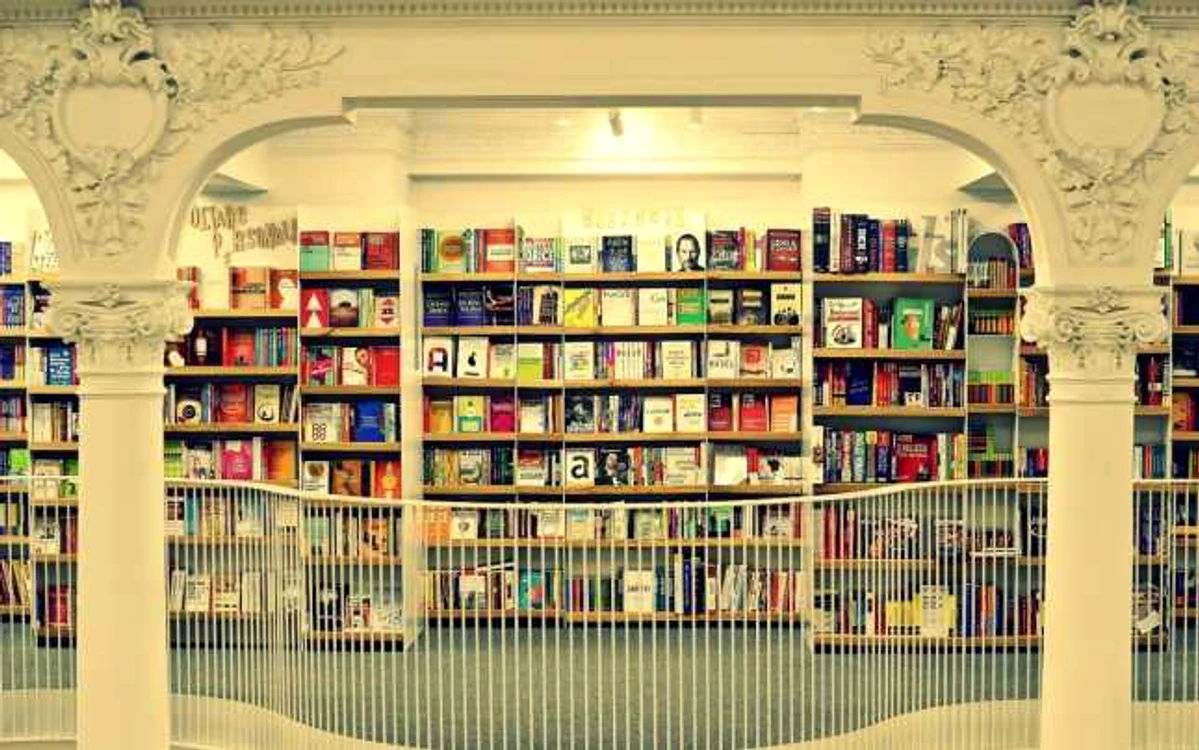 Cea mai mare amendă, de 3,98 milioane de lei, a fost aplicată Librăriilor Cărturești - Foto Mediafax