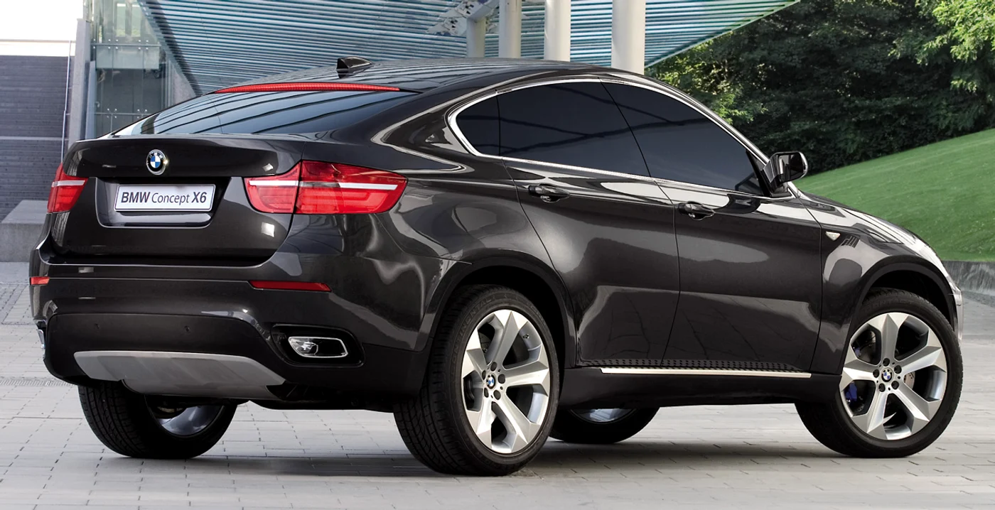 
    Un BMW X6 costă peste 70.000 euro  