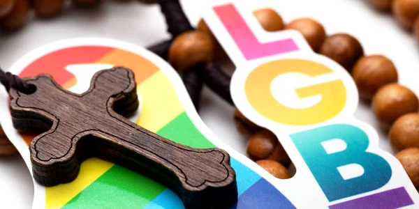 cruce crestinism religie gay lgbt homosexsualitate shutterstock 1941144799 jpg