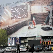 Afiș cu noul lider suprem în Teheran FOTO profimedia jpg