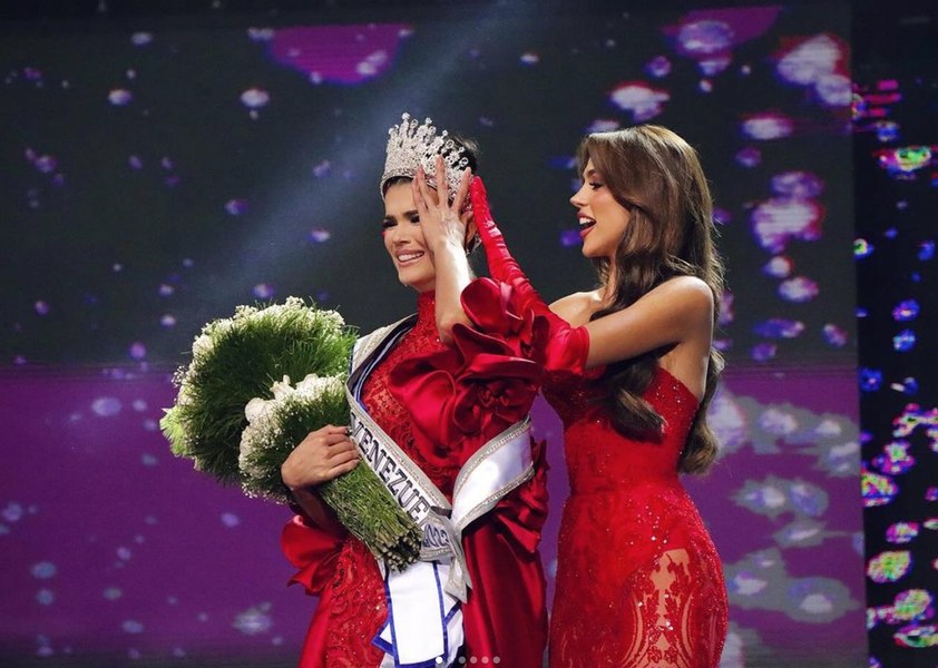 Premieră istorică: O tânără mamă este desemnată Miss Venezuela. Ileana Márquez Pedroza a urcat pe podium însoțită de fiica sa VIDEO