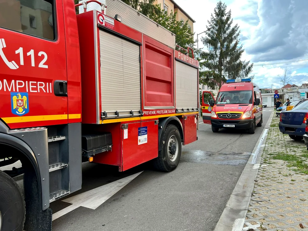Pompierii au stins incendiul de la cantina fabricii Michelin. Foto arhivă