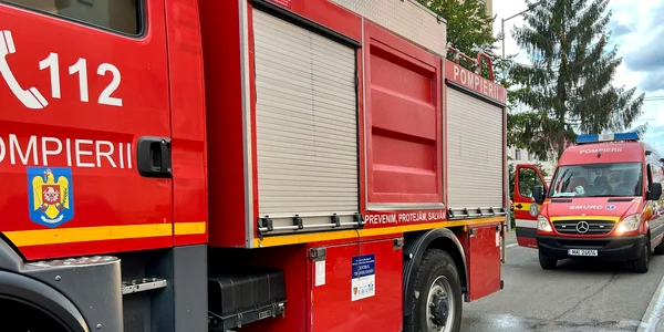 Bloc evacuat în Sibiu din cauza unei tigăi Foto ISU Sibiu jpeg