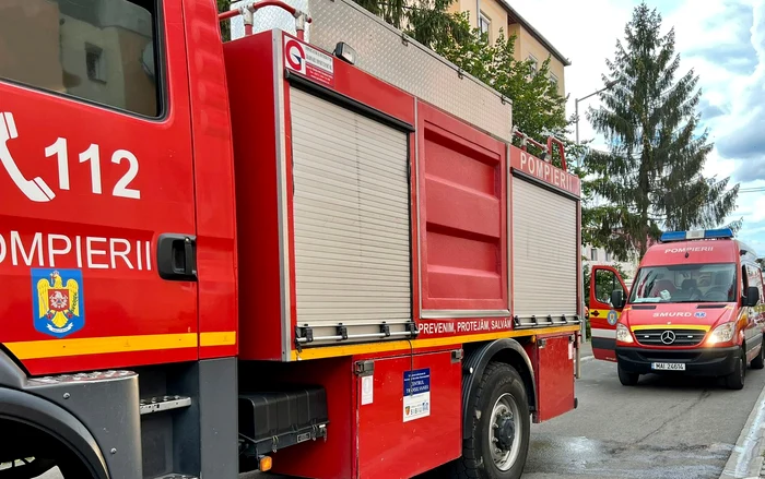 Accident cu cinci persoane implicate pe DN 7, la ieşire din Boiţa: Traficul, blocat. Coloane de autovehicule în ambele direcții
