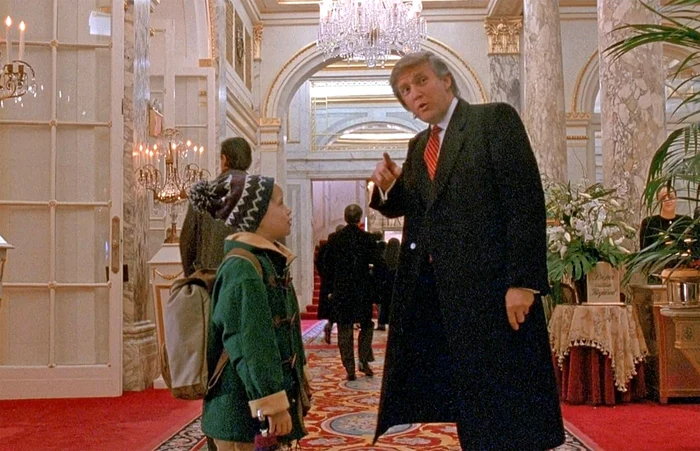 Secvența cu Macaulay Culkin și Donald Trump din filmul „Singur acasă 2” Foto: Profimedia 