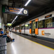 tren local regional spania renfe foto shutterstock