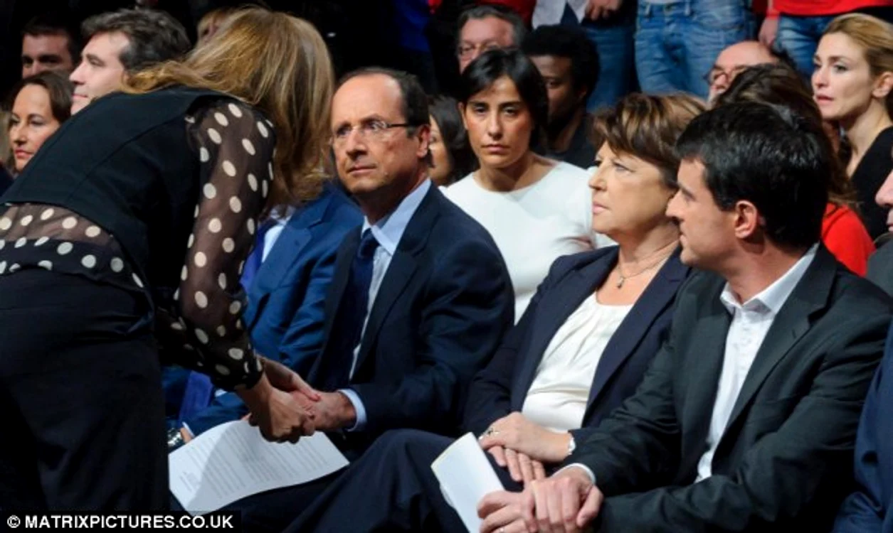 Francois Hollande cu cele trei femei din viata lui