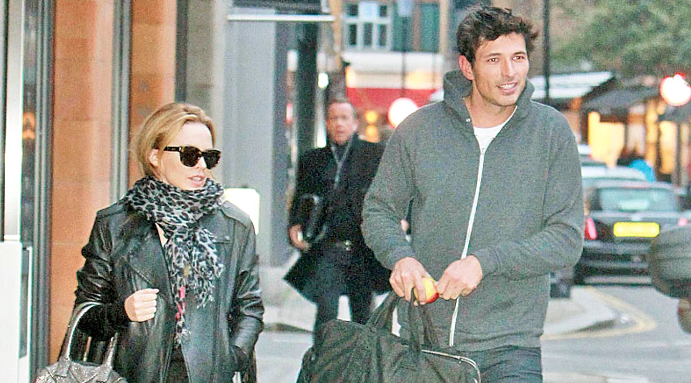 Kylie, împreună cu  iubitul ei, Andrés  Velencoso Segura