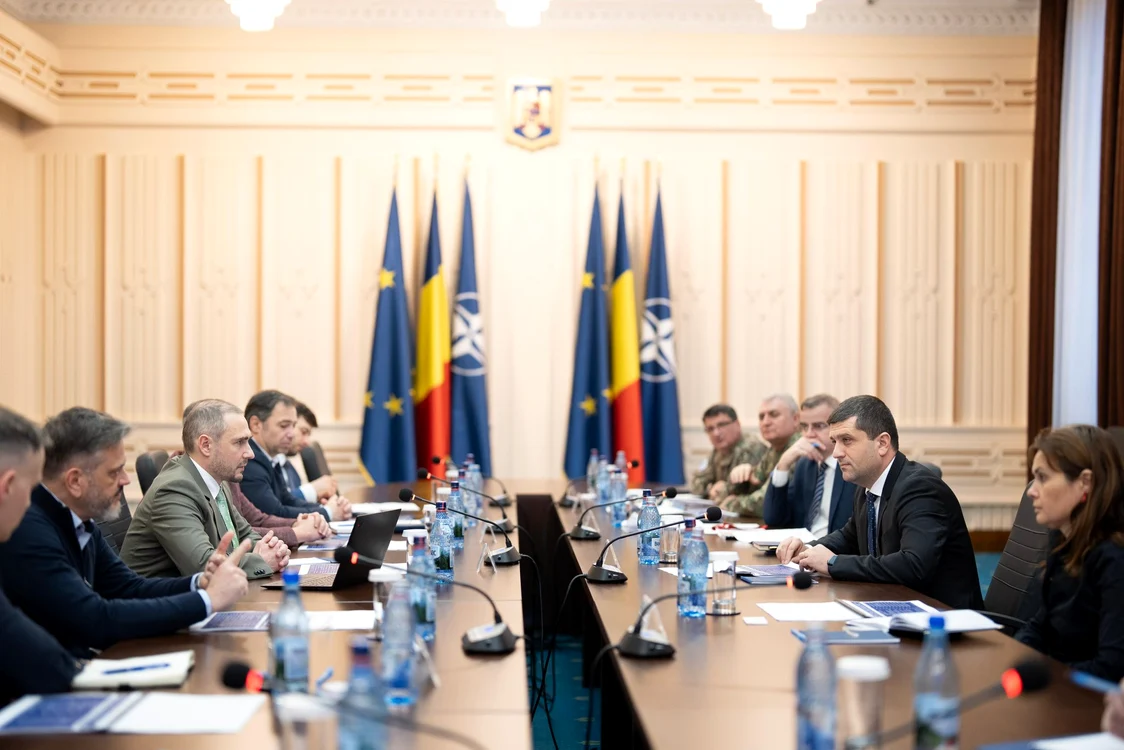 Radu Miruță, întâlnire cu reprezentanții instituțiilor implicate în proiect FOTO: Facebook