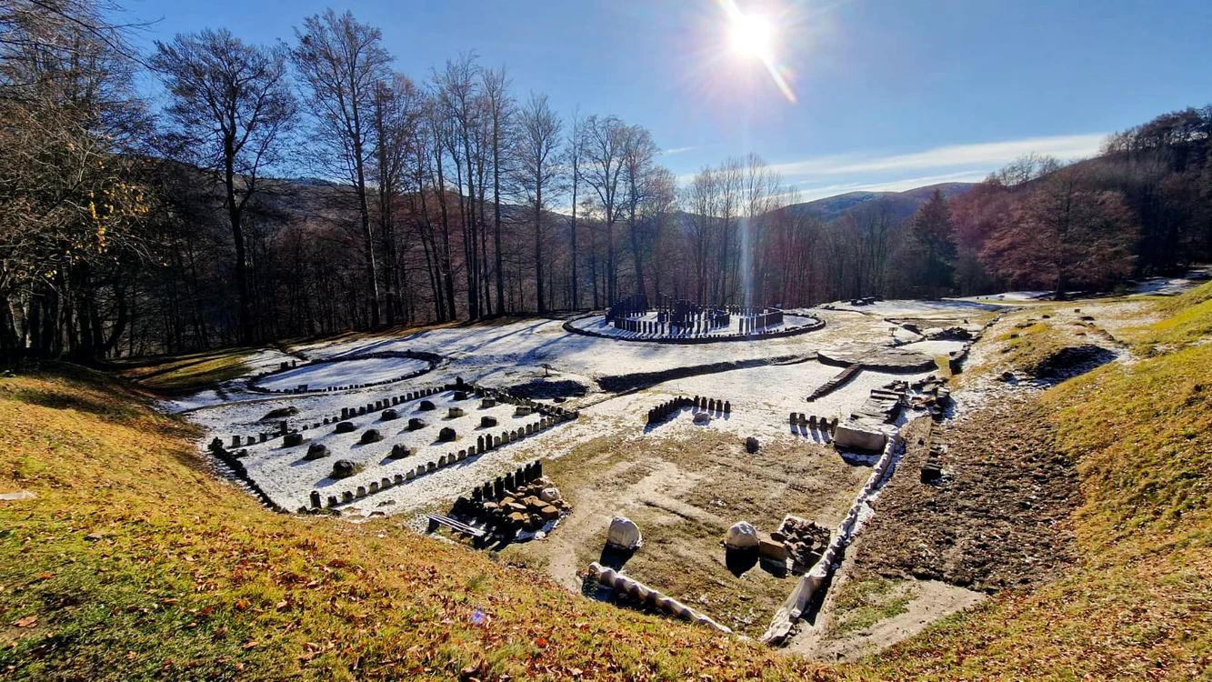 Sarmizegetusa Regia, un loc căutat în ziua echinocțiului. Foto: Administrația Sarmizegetusa Regia. 