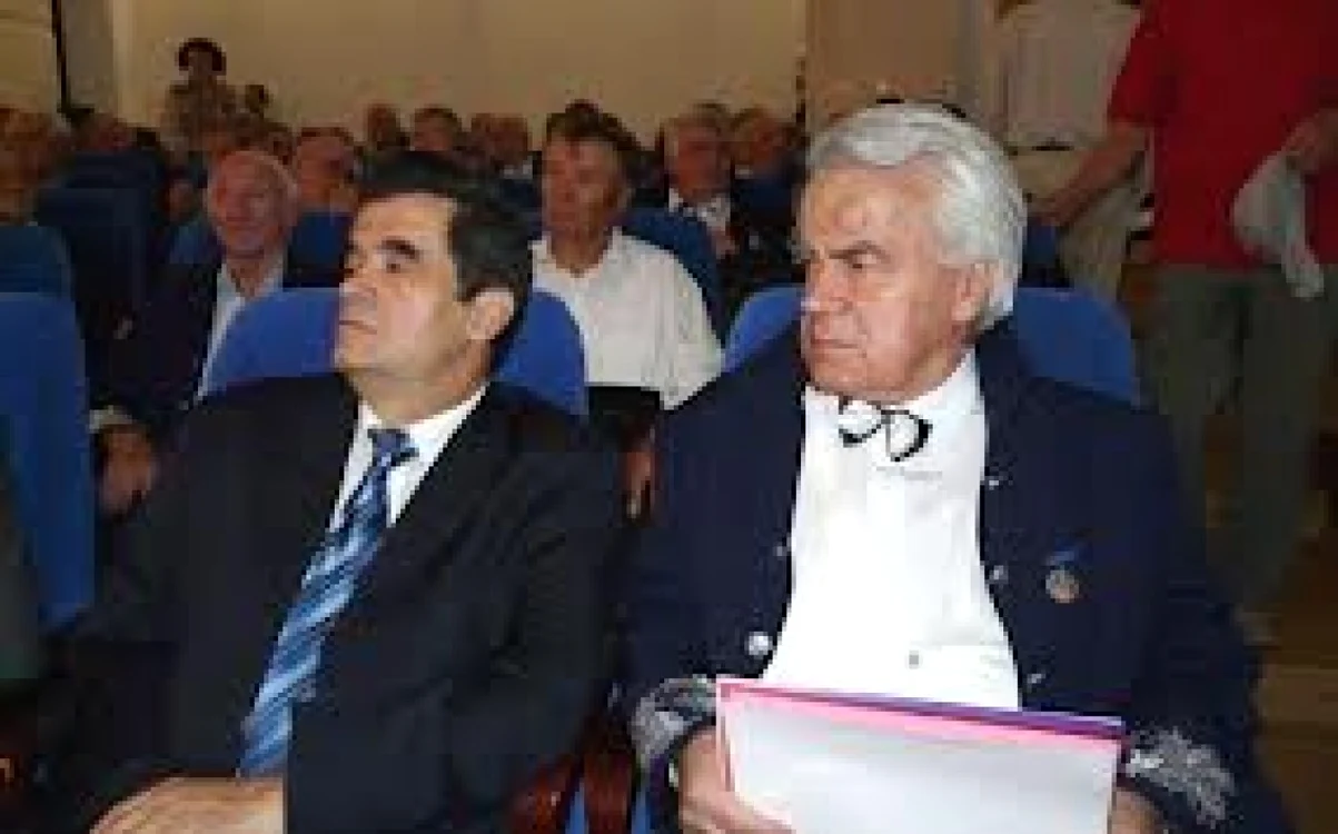 Preşedintele Academiei planifică reduceri de personal  FOTO Adevărul