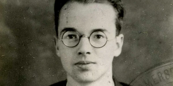 Calendar 1 martie: 1950   Savantul german Klaus Fuchs a fost condamnat la 14 ani închisoare pentru spionaj în favoarea URSS jpeg