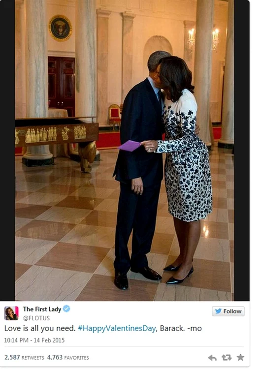 Barack Obama şi soţia obişnuiesc să schimbe mesaje de dragoste pe reţelele sociale