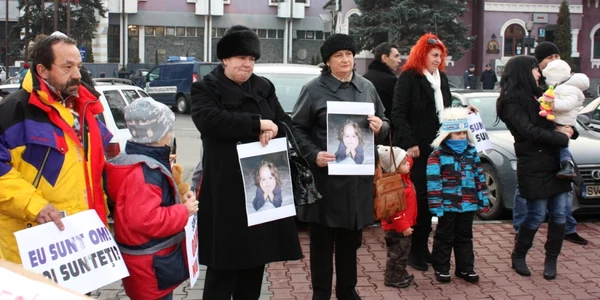 protest moartea Antoniei Bistriţa