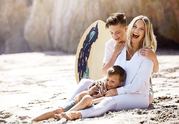 Kate Hudson mai are doi băieţi