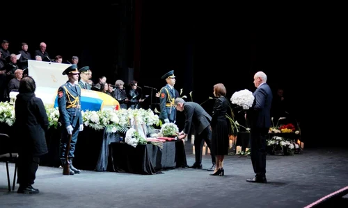 Înmormintare FOTO Facebook Igor Grosu jpeg jpeg