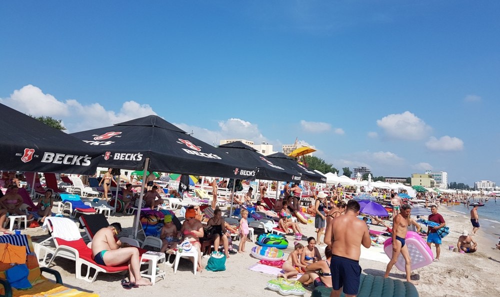 A început programul „Litoralul pentru toţi”. Lista hotelurilor care oferă preţuri de la 38 de lei pe noapte şi acceptă tichete de vacanţă