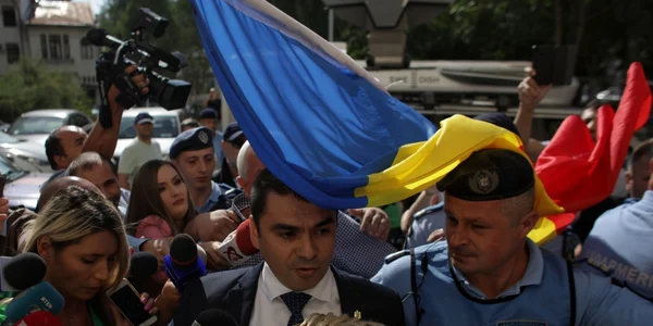 Protest  în timp ce Sebastian Cucoş soseşte la Parchetul General 21 septembrie 2018 FOTO Inquam Photos Octav Ganea