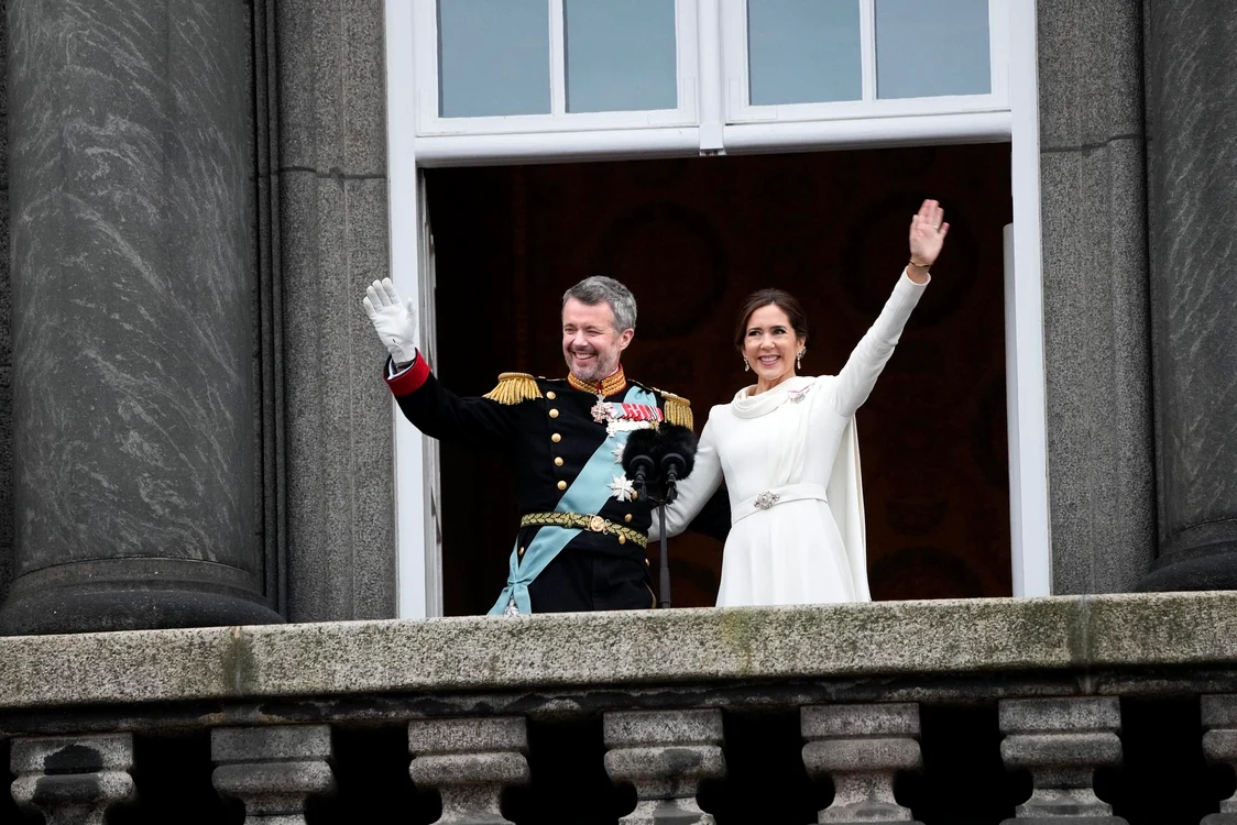 Regele Frederik si Regina Mary a Danemarcei Det Danske Kongehus jpg