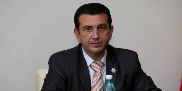 Prefectul Claudiu Palaz a refuzat să voteze