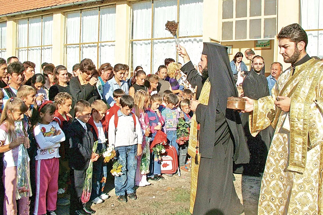 Un milion şi jumătate de părinţi nu şi-au înscris copiii la această disciplină. Dacă nu o fac până mâine, de luni copiii lor nu vor mai studia materiaFoto: Mediafax