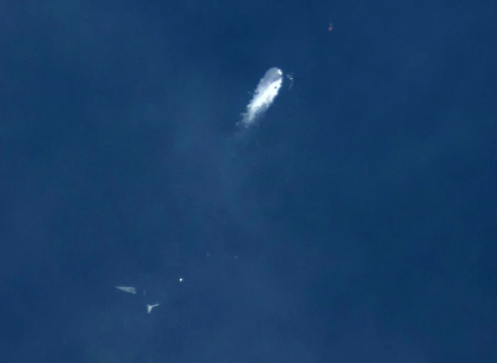 
    Avionul spaţial SpaceShipTwo s-a prăbuşit la scurtă vreme după ce a decolatFoto: AP  