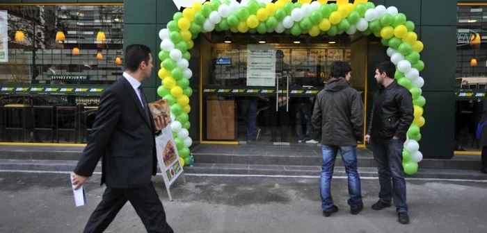 Primul magazin Subway din România a fost deschis în aprilie, în Piața Victoriei Foto: Mediafax