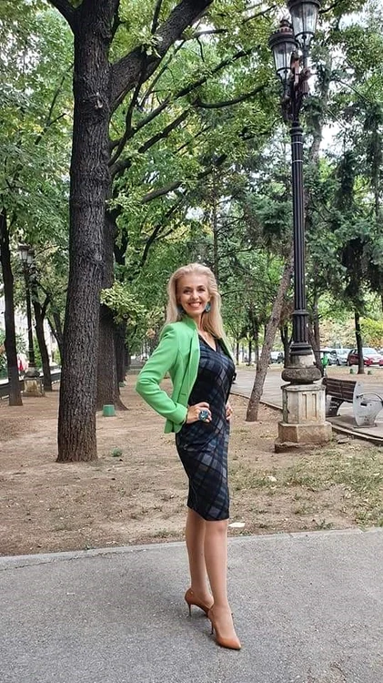 Bianca Brad arată impecabil la 52 de ani