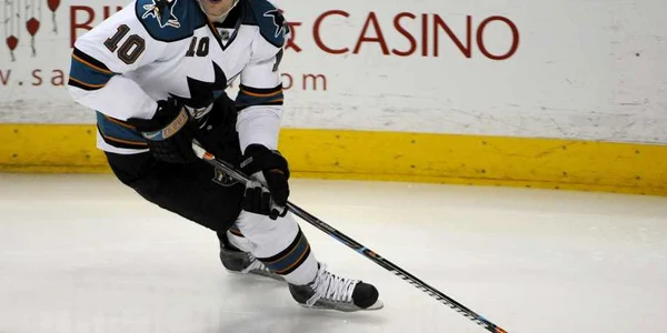 Vedeta lui San Jose, Christian Ehrhoff, va face parte din naţionala Germaniei la Jocurile Olimpice 