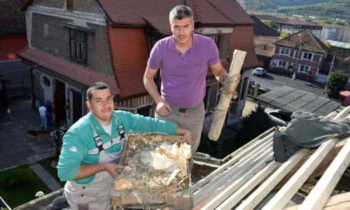FOTO // Documente găsite în podul casei în care a locuit Hermann Oberth, în Mediaș  Printre ele sunt și schițele originale ale rachetei lansate în 1935 jpeg
