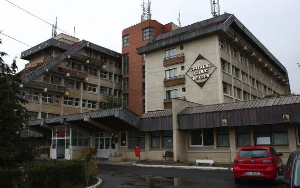 Percheziții DNA la DSP Brașov și la două spitale din oraș. Directoarea instituției ar fi vizată într-un dosar de corupție