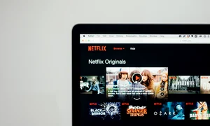 netflix laptop jpg