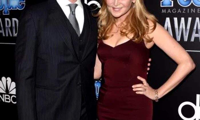 vedete care nu cred in casnicie jon hamm si jennifer jpeg