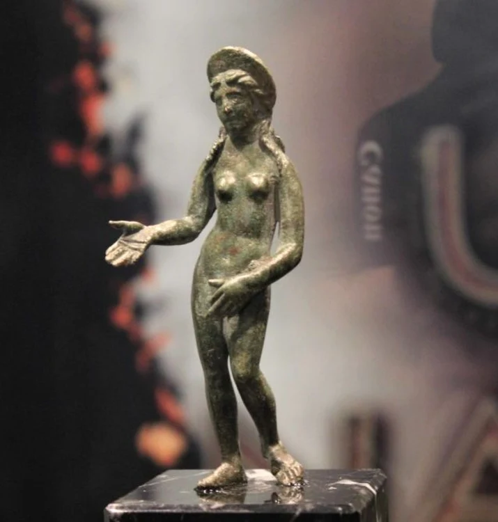statueta venus alba iulia