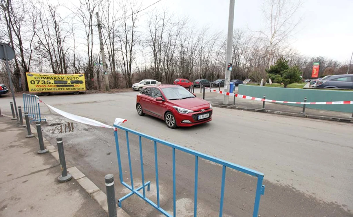 Autovehiculele au circulat ieri fără probleme pe strada goală