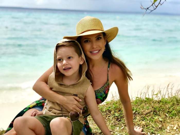 Celia și fiul ei Angelo (5 ani) foto: arhivă personală