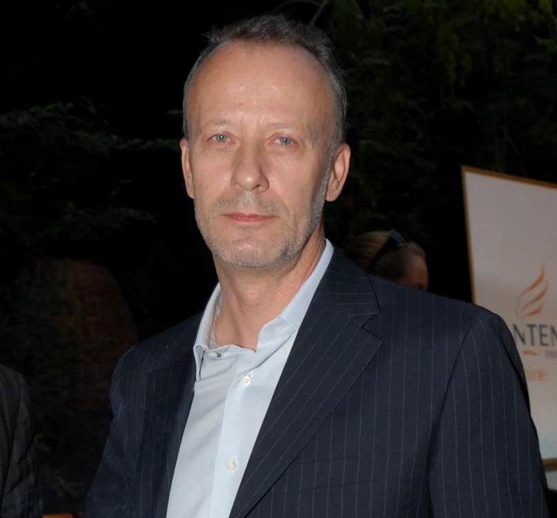 
    Andrei Gheorghe.  