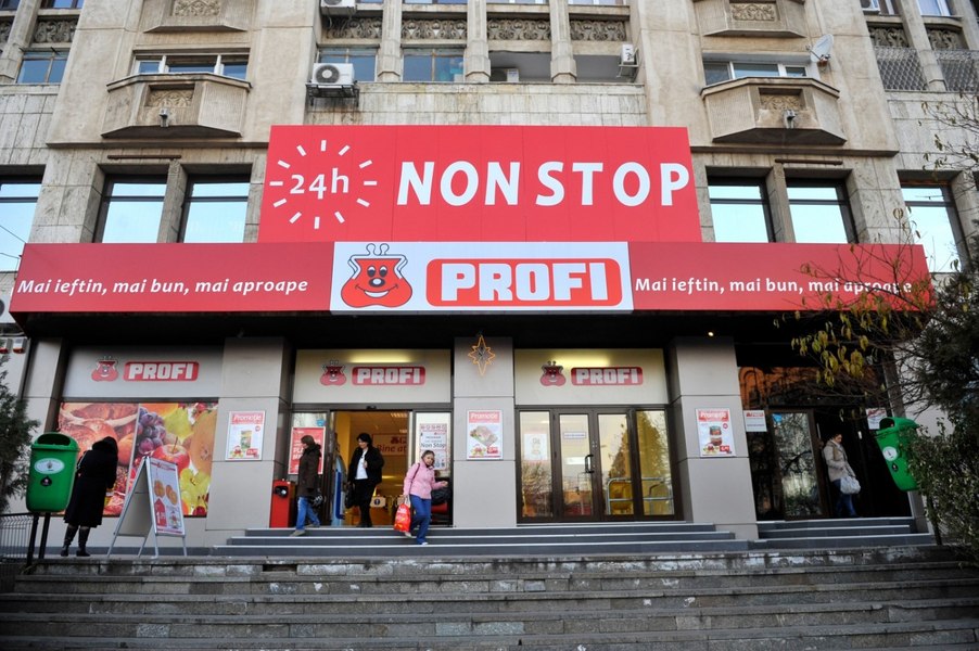Cine ar putea prelua cele 87 de magazine Profi pe care Mega Image este obligată să le înstrăineze