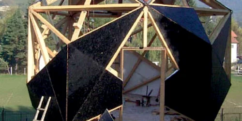 Casa de vacanţă portabilă