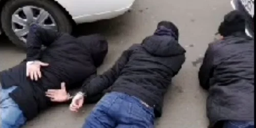 Barbati arestati 