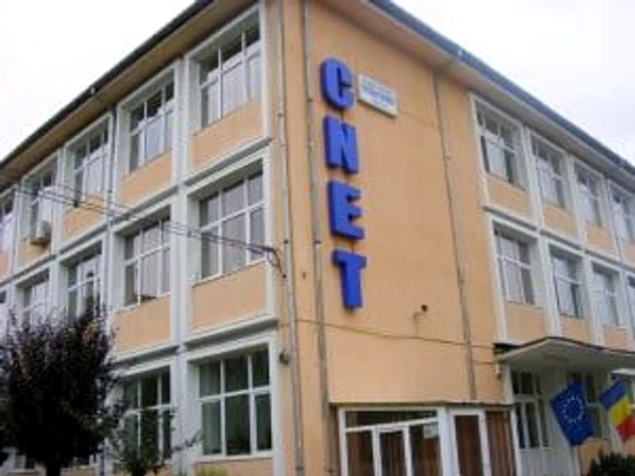 Un profesor de la Colegiul „Ecaterina Teodoroiu“ a fost depistat cu TBC Foto: Arhivă Adevărul